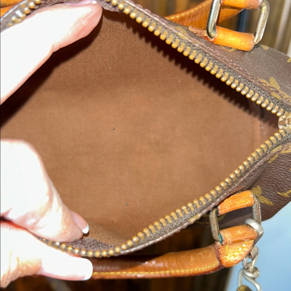 Louis Vuitton Mini Brown Monogram Bag - Picture 6 of 10